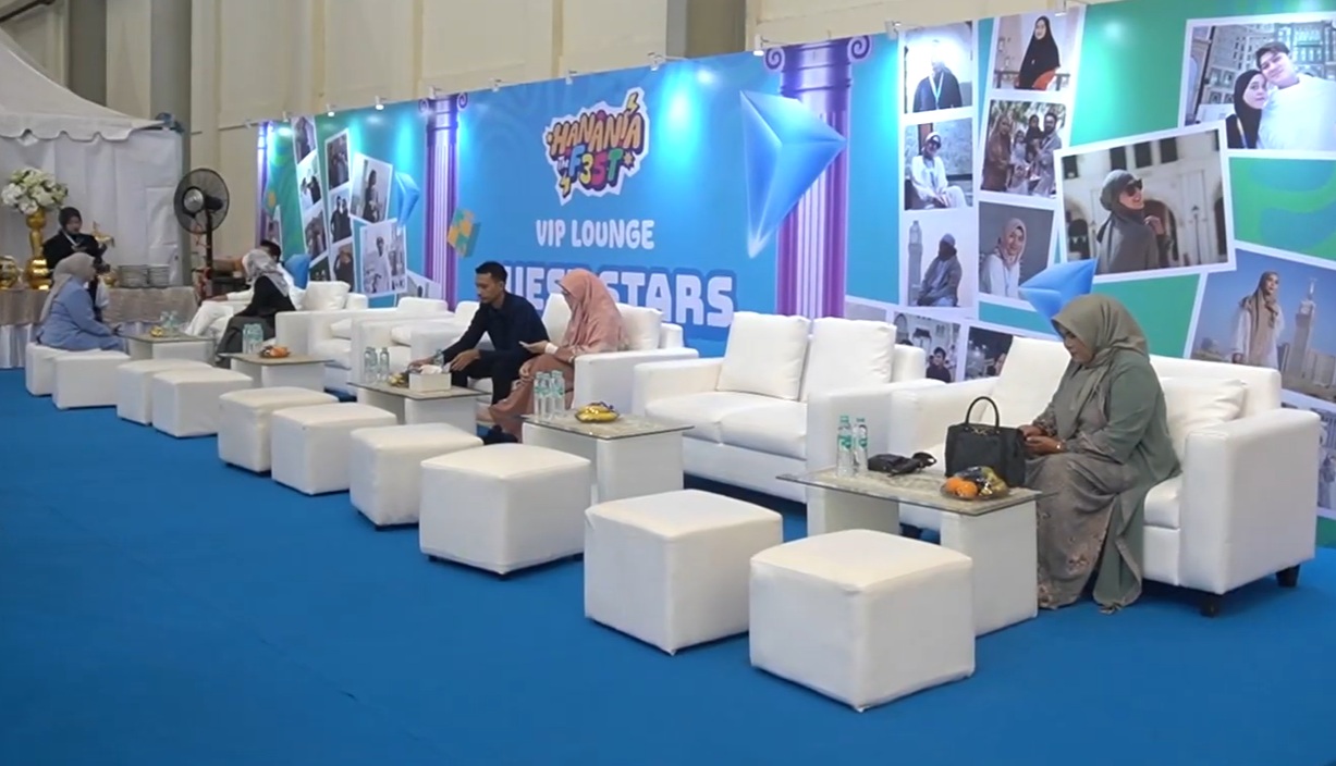 Sewa Sofa Single Putih Acara Hanania